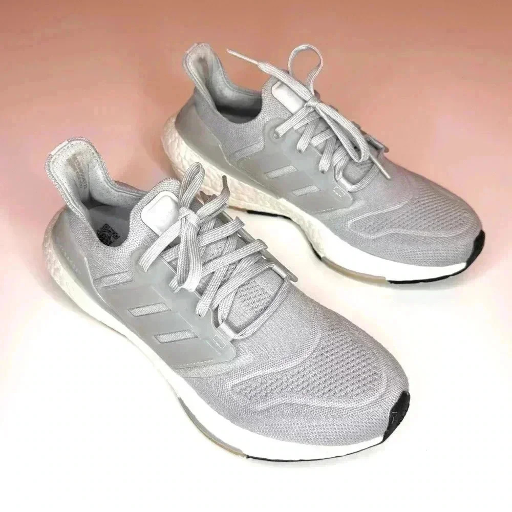 adidas Women's Ultraboost 22 W Trainers Gray Size- 8 - Picture 5 of 9